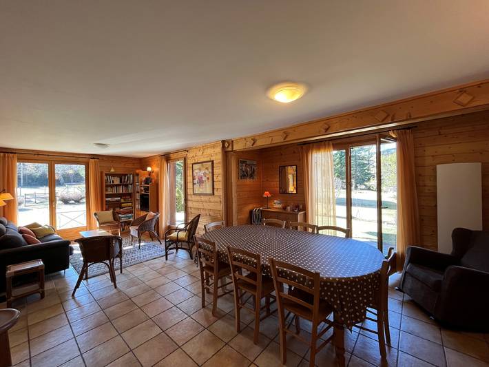 Gîte pour 10 personnes, avec terrasse à Corrençon-en-Vercors - 2