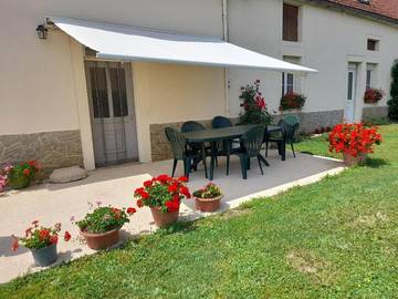 Cottage pour 4 personnes, avec jardin à Marcilly-Ogny