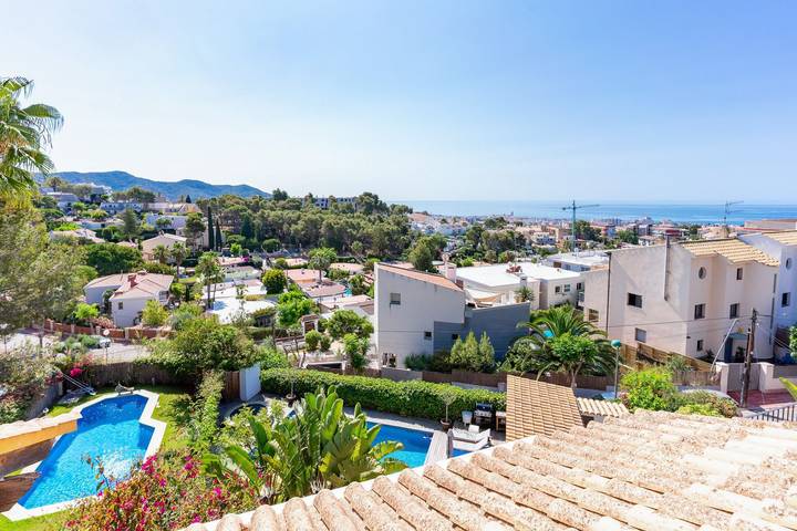 Location de vacances pour 8 personnes, avec sauna ainsi que jardin et terrasse à Sant Pere de Ribes - 3