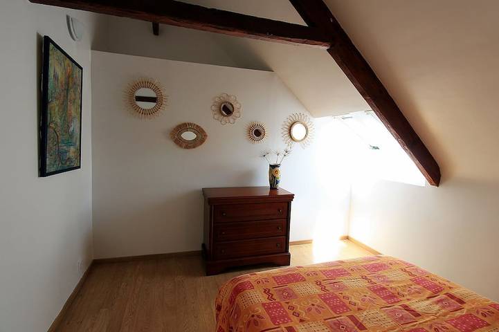 Les Cavaliers, character gîte with swimming pool, 20 minutes from the seaside in Lamballe-Armor, Côtes-d'Armor