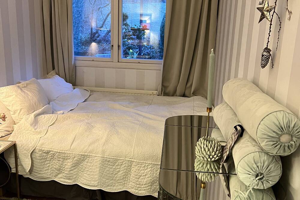 **Willkommen in unserer idyllischen Ferienwohnung in Båstad!** in Bastad, Bjärehalvön