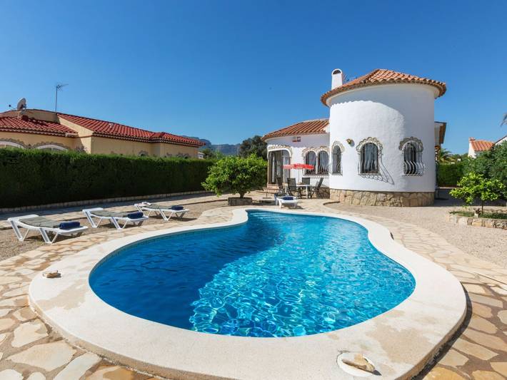 Casa de vacaciones para 4 personas, con terraza y jardín - 1