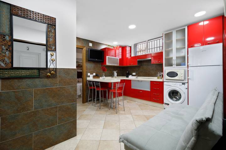 Hel lägenhet, 'Primer Línea De Playa' Apartment with Wi-Fi and Air Conditioning in La Barrosa, Chiclana de la Frontera