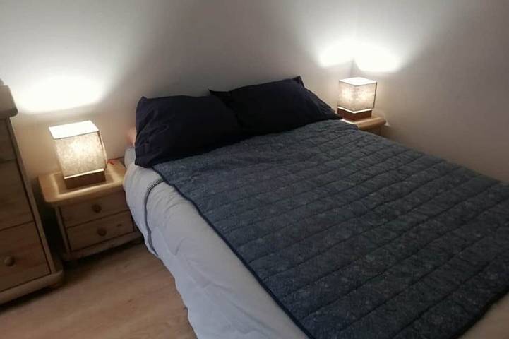 Gîte pour 6 personnes, avec terrasse dans Office De Tourisme De Brides Les Bains - 2