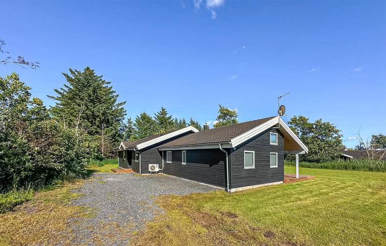 Ferienhaus für 12 Personen, mit Terrasse und Whirlpool sowie Garten und Sauna, mit Haustier in Bratten - 2