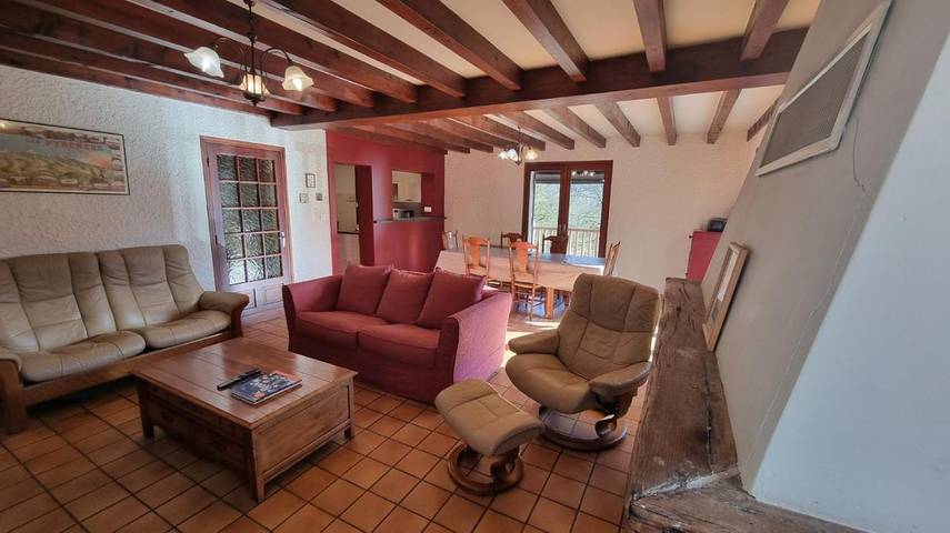 Gîte pour 7 personnes, avec balcon ainsi que jardin et vue à Vielle-Louron - 2