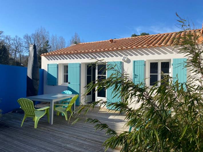 Location de vacances pour 4 personnes, avec terrasse dans Plage des Conches