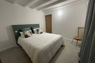 Villa pour 12 Personnes dans Cala Rossa, Lecci, Photo 1