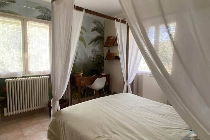 Villa confortable en el corazón de un jardín con olivos centenarios. in Calenzana, Region de Calvi