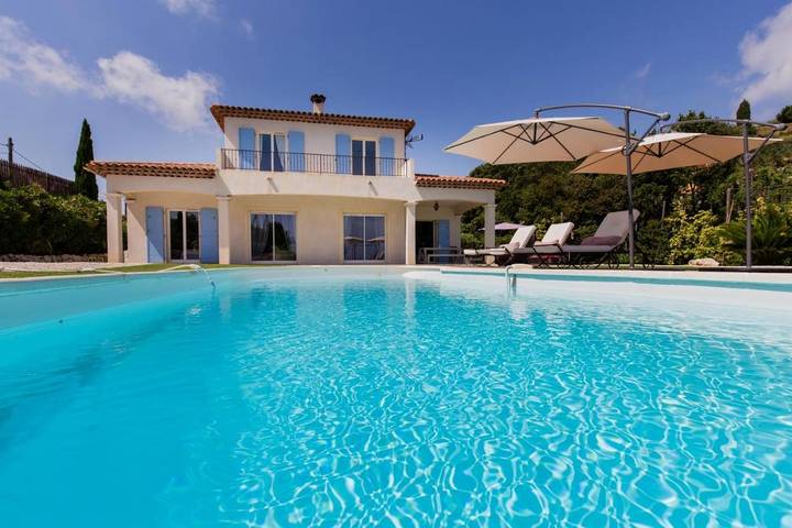 Ferienhaus mit Meerblick für 6 Personen, mit Whirlpool und Pool sowie Garten in Nizza - 3