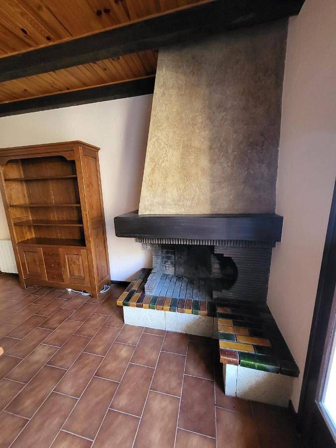 Gîte pour 6 personnes, avec vue et balcon à Tende - 4