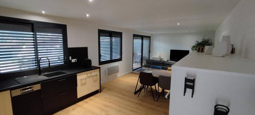 Appartement de vacances pour 4 personnes, avec terrasse et vue