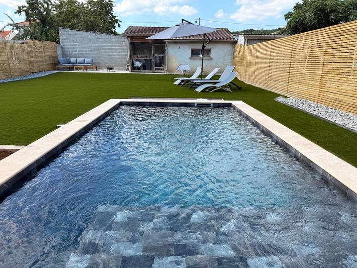 Casa de vacaciones para 11 personas, con jardín y piscina - 1