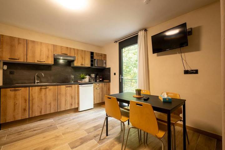Gîte pour 2 personnes, avec terrasse et vue à Tourrette-Levens - 3