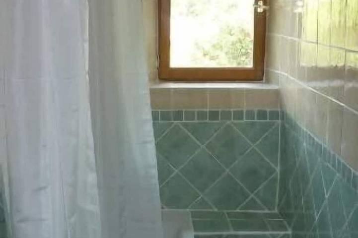 Location de vacances pour 4 personnes, avec piscine et jardin à Brignoles - 4