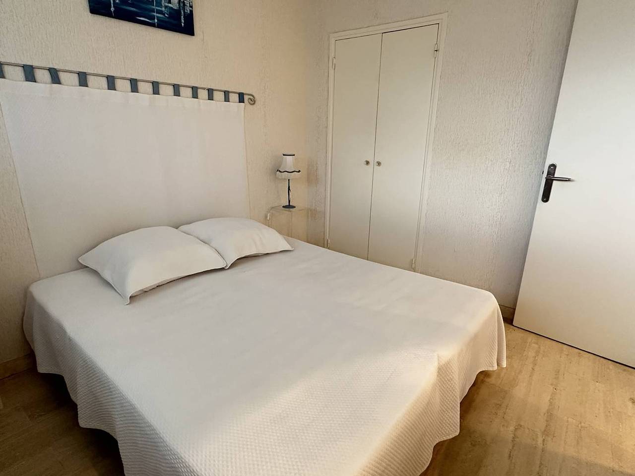 Apartamento entero, Apartamento espacioso con terraza vista al puerto, aparcamiento incluido in Villeneuve-Loubet Plage, Villeneuve-Loubet