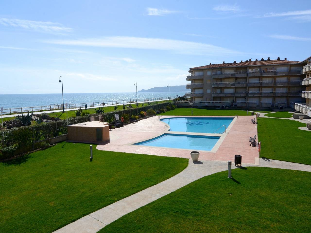 Appartement entier, Appartement 2 ch pour 6 pers près plage, piscine commune in Els Griells, Costa Brava