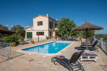 Chalet in Petra, Interior de Mallorca für 8 