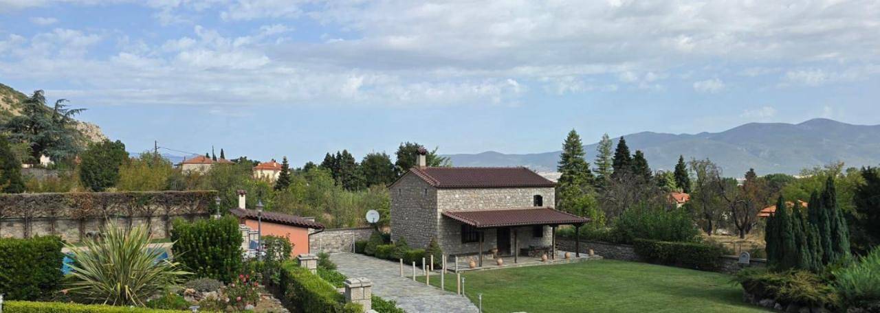 Casa de vacaciones para 4 personas, con Balcón y Terraza además de Jardín y Vistas en Delfos
