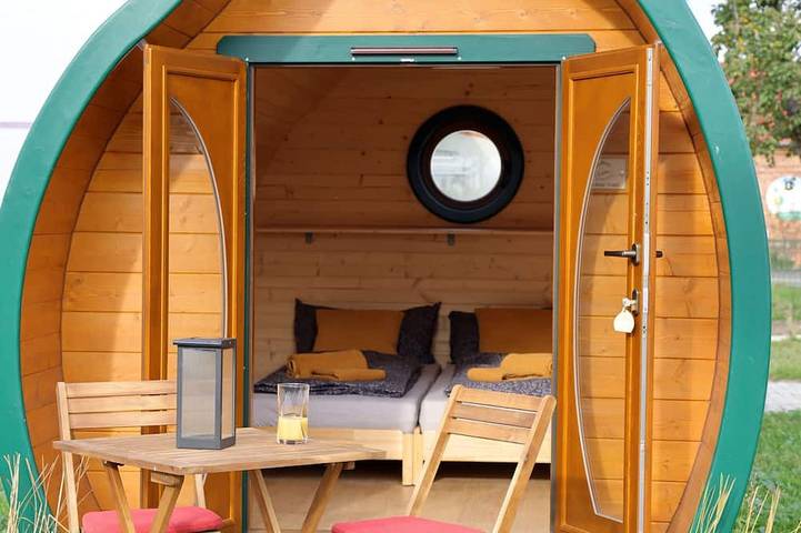 Bungalow für 2 Personen, mit Terrasse und Garten