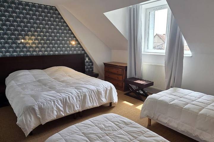 Gîte pour 36 personnes, avec jardin dans Louchy-Montfand - 4