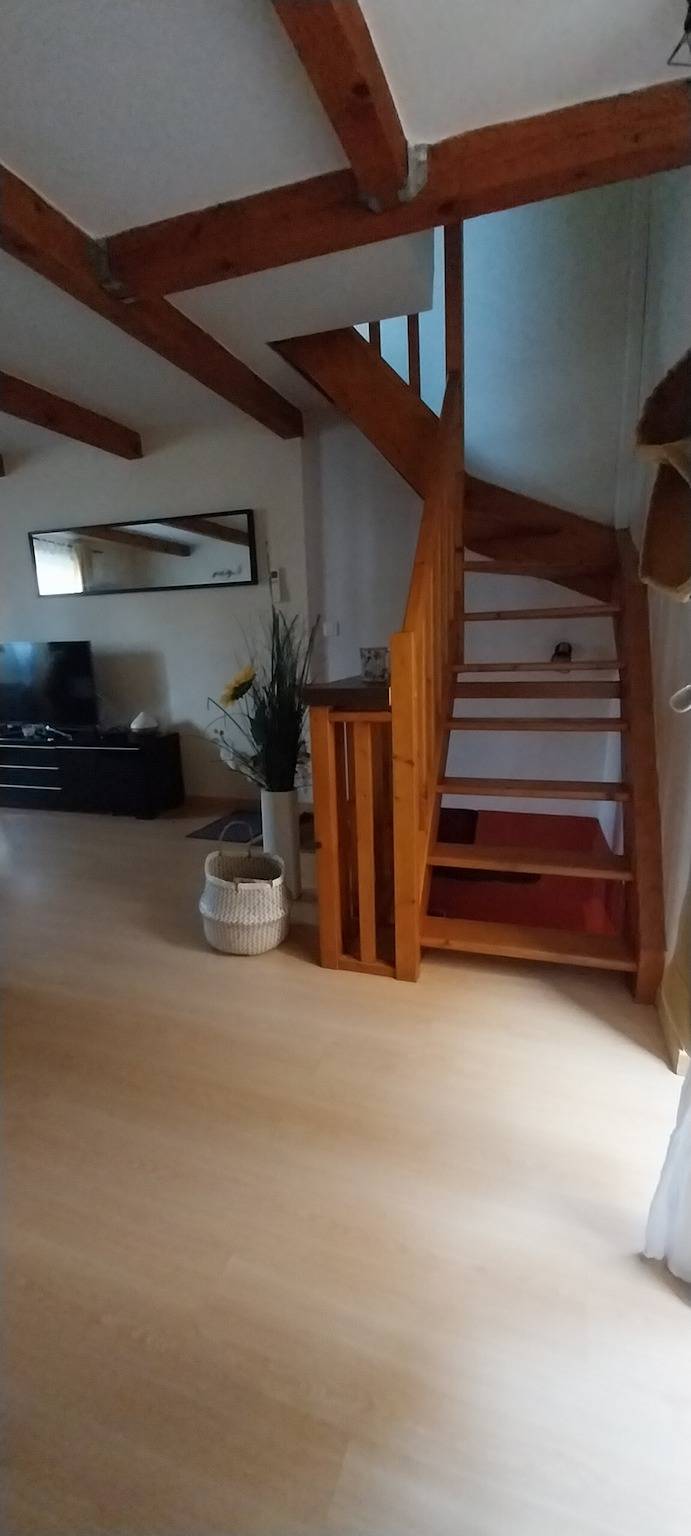 Maison de vacances "À l'Escale Passa Païs" avec vue sur la montagne, Wi-Fi et climatisation in Le Poujol-sur-Orb, Région de Béziers