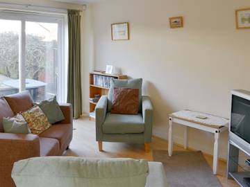 Log Cabin for 4 People in Seahouses, Northumberland Coast, Photo 3