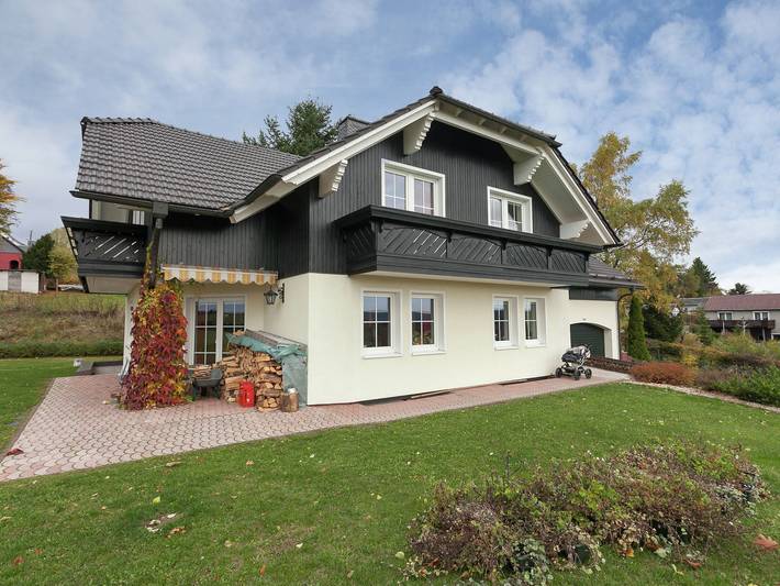 Ferienwohnung für 2 Personen, mit Garten und Sauna sowie Ausblick in Frauenwald