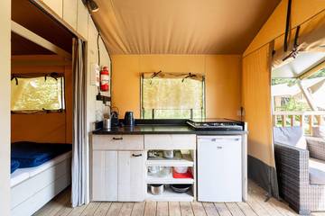 Glamping voor 5 Personen in Castelló d'Empúries, Natural Park Aiguamolls de l'Empordà, Afbeelding 2