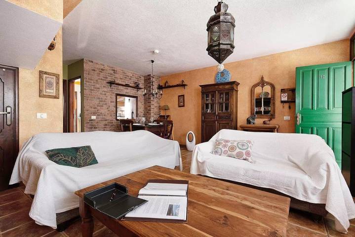 Ferienhaus für 7 Personen, mit Balkon, kinderfreundlich in Alcalá