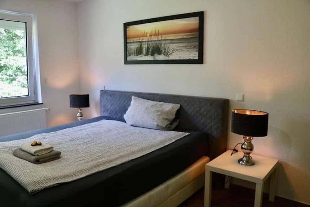 Ganze Wohnung, 3Zi, Bad, Küche, Backofen, Balkon, Parkplatz in Meppen, Hasetal