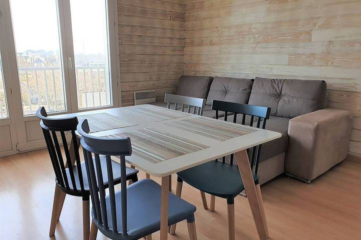 Gîte pour 4 personnes, avec balcon dans Office de Tourisme de Perros Guirec - 4