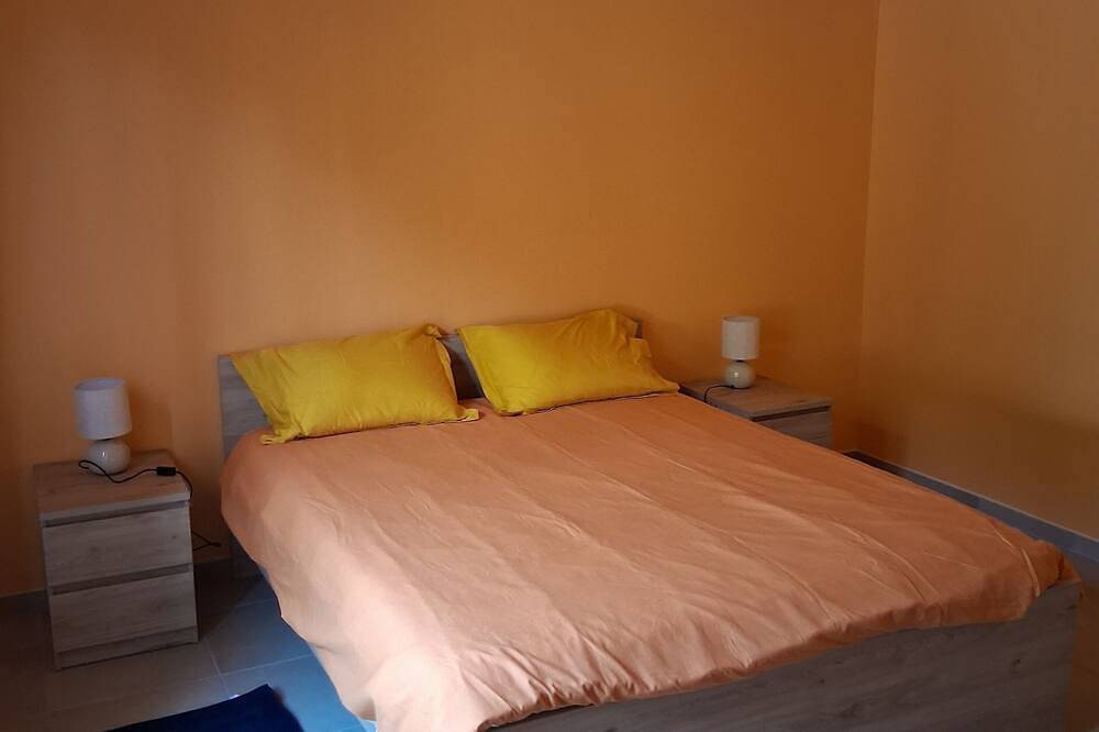 Detached house with garden on the Rhone in Tain-l'Hermitage, Valence region