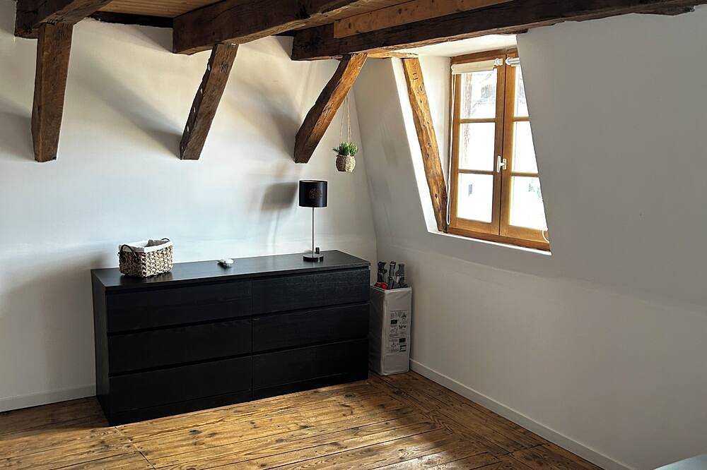 Small village house in Beaulieu-sur-Dordogne, Massif Central