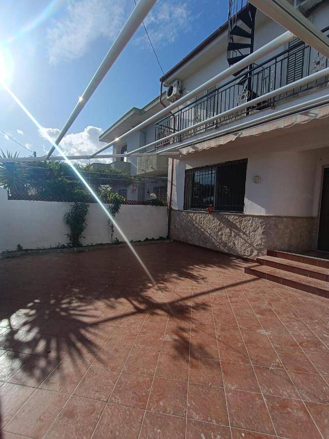 Location de vacances pour 4 personnes, avec vue et balcon à Reggio de Calabre - 2