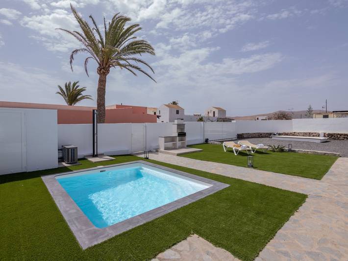 Location de vacances pour 2 personnes, avec piscine et jardin à Villaverde - 3