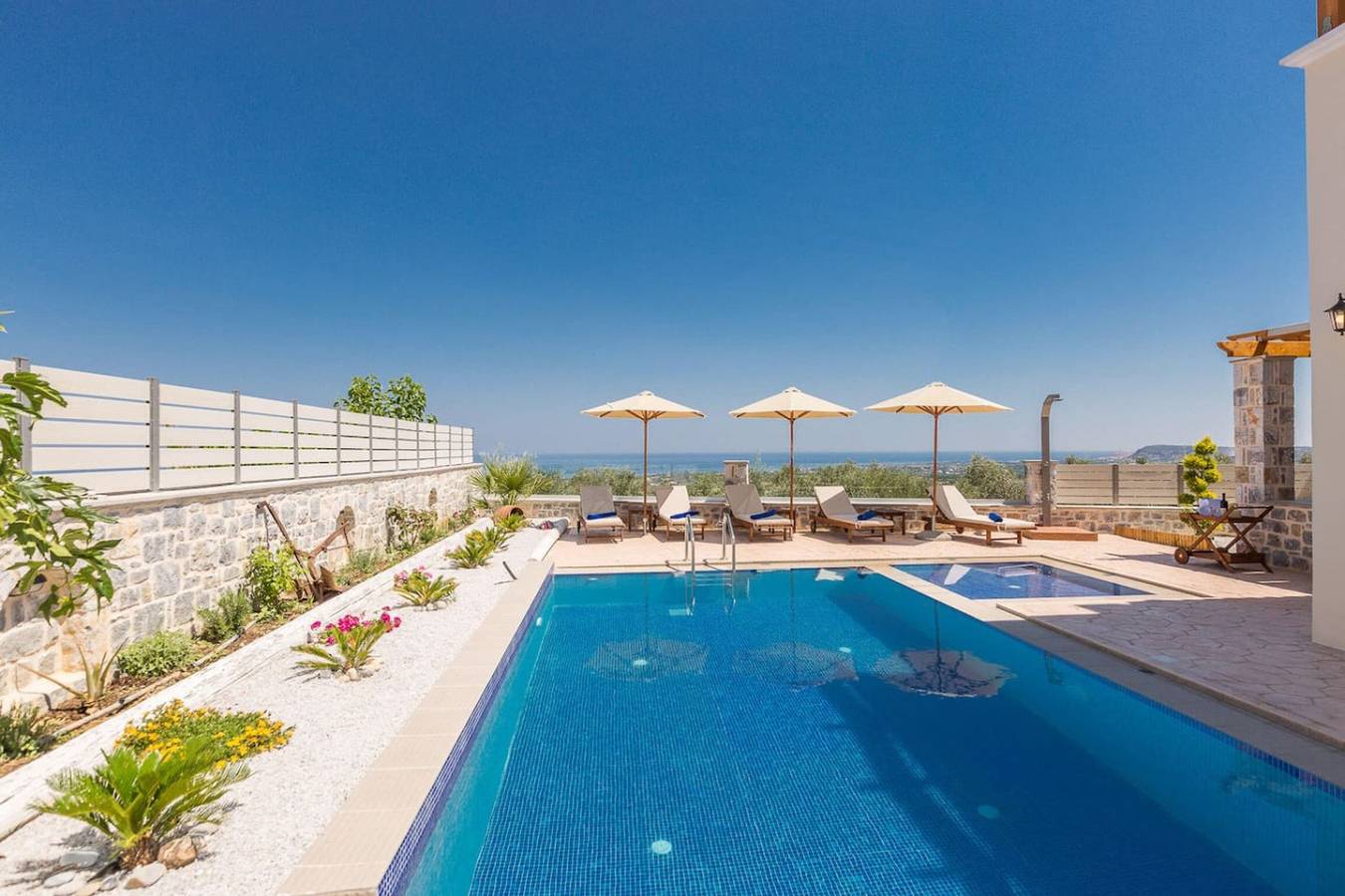 Family Villa w/Private Pool, Bbq area and Sea View in Mesi, Rethymno e dintorni