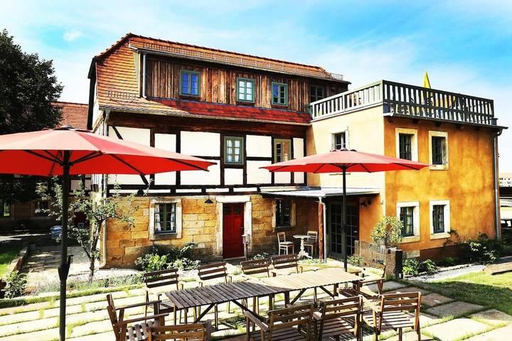 Ferienhaus für 12 Personen, mit Garten und Ausblick, mit Haustier in Pirna