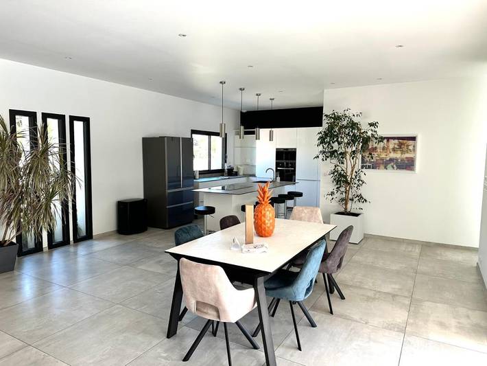 Location de vacances pour 8 personnes, avec piscine ainsi que jacuzzi et jardin, animaux acceptés à Thairé - 3