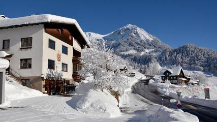 Ferienwohnung für 5 Personen, mit Balkon in Sonntag