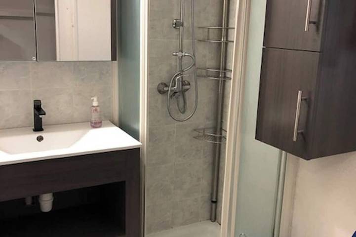 Location de vacances pour 4 personnes, avec jardin ainsi que terrasse et piscine à Saint-Martin-de-Brômes - 4