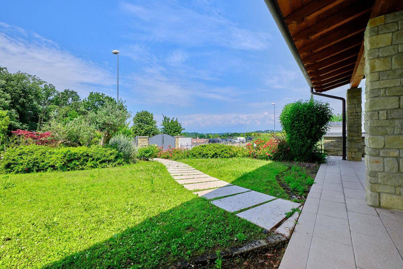 Apartmentsgarda - Villa Leone Salionze in Valeggio sul Mincio, Province de Vérone