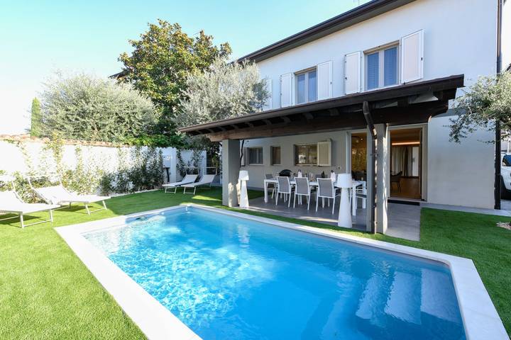 Villa für 8 Personen in Desenzano del Garda