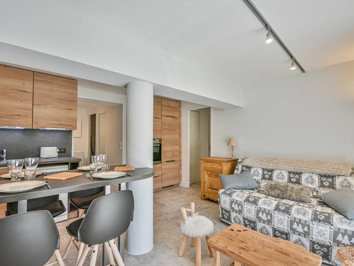 Vakantieappartement voor 4 personen, met balkon en zwembad in Les Gets