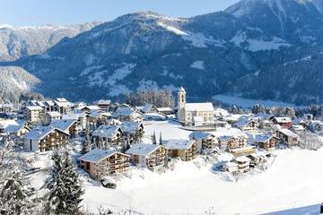 Chalet für 7 Personen, mit Garten in Laax