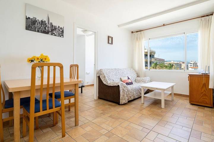 Apartamento entero, En el corazón del pueblo vistas mar a 100m playa in Platja de l'Alguer (Terres de l'Ebre), La Ametlla de Mar