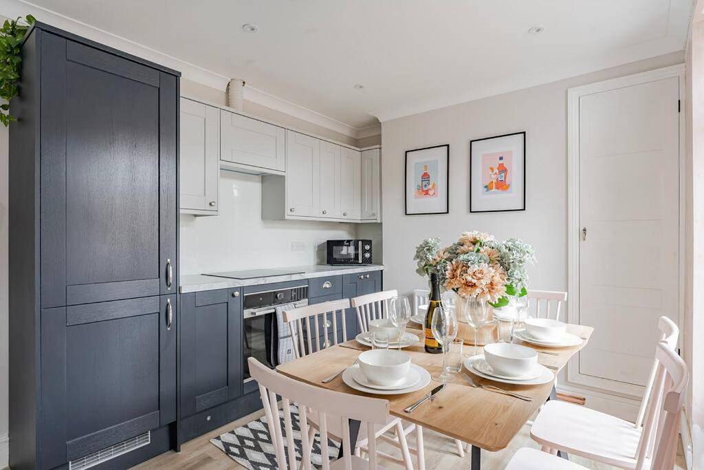 Four-Bedroom House in Gorleston, Great Yarmouth