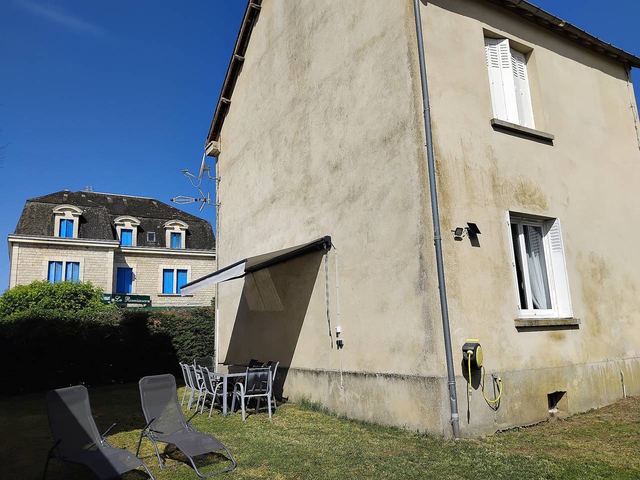 Casa de vacaciones «Les Glycines» con terraza y jardín privados in Rouffignac-Saint-Cernin-de-Reilhac, Périgord Noir