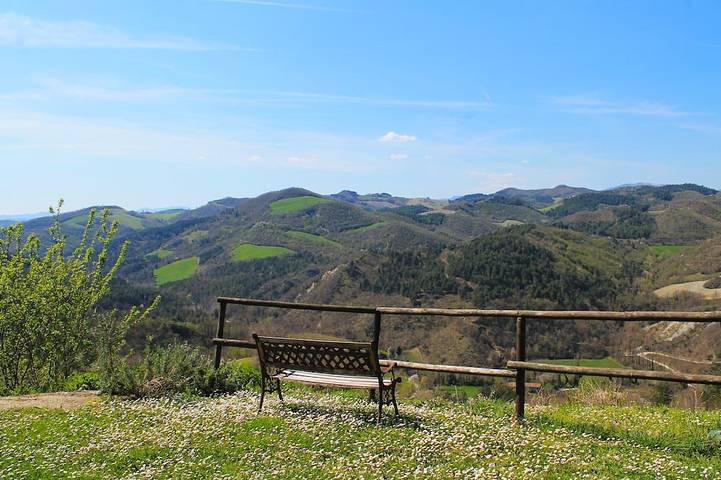Appartamento intero, In Casale appartamento Romantico per 2 persone. Vista panoramica! in Urbino, Pesaro-Urbino