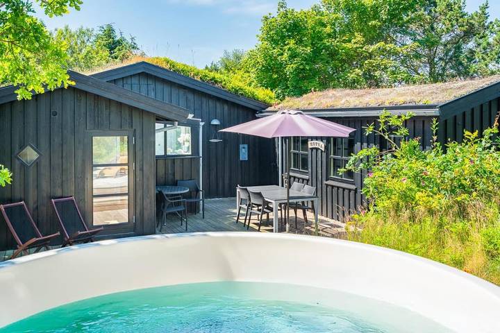 Villa für 6 Personen, mit Sauna und Whirlpool - 1